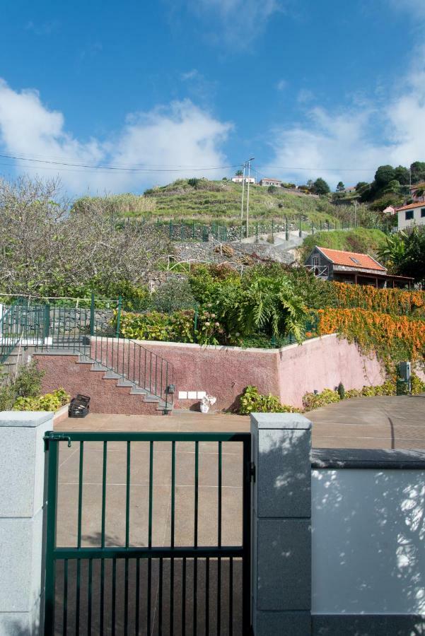 ファハ・ダ・オヴェルハ Casa Da Manta - Palheiroヴィラ エクステリア 写真